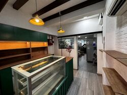 Jalan Pisang (D7), Retail #611014801